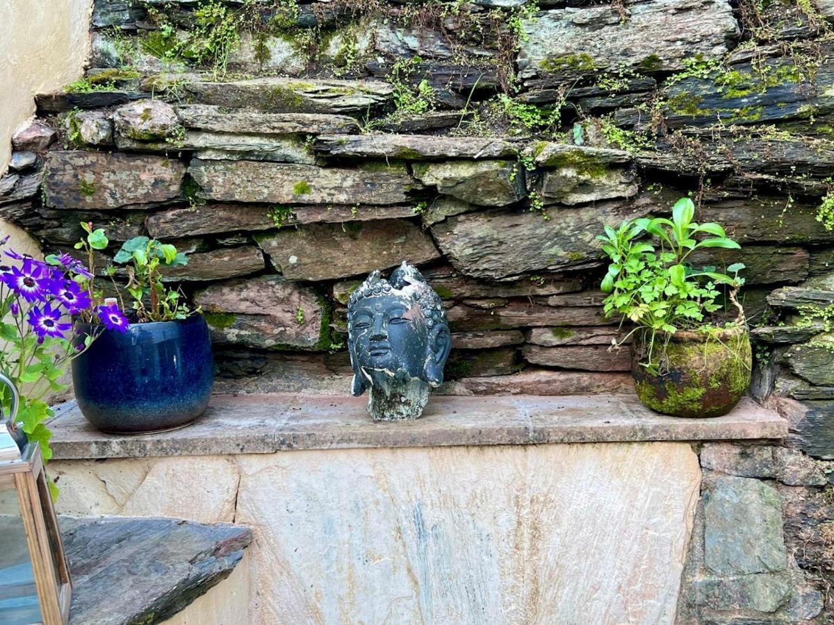 Pass The Keys 64 Church Street Characterful 2-Bed Cottage In The Heart Of Town Kingsbridge  Exteriör bild