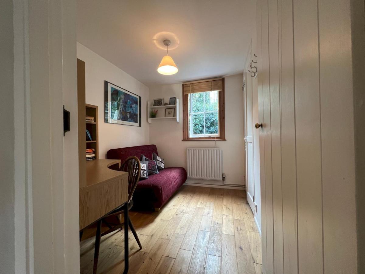 Pass The Keys 64 Church Street Characterful 2-Bed Cottage In The Heart Of Town Kingsbridge  Exteriör bild